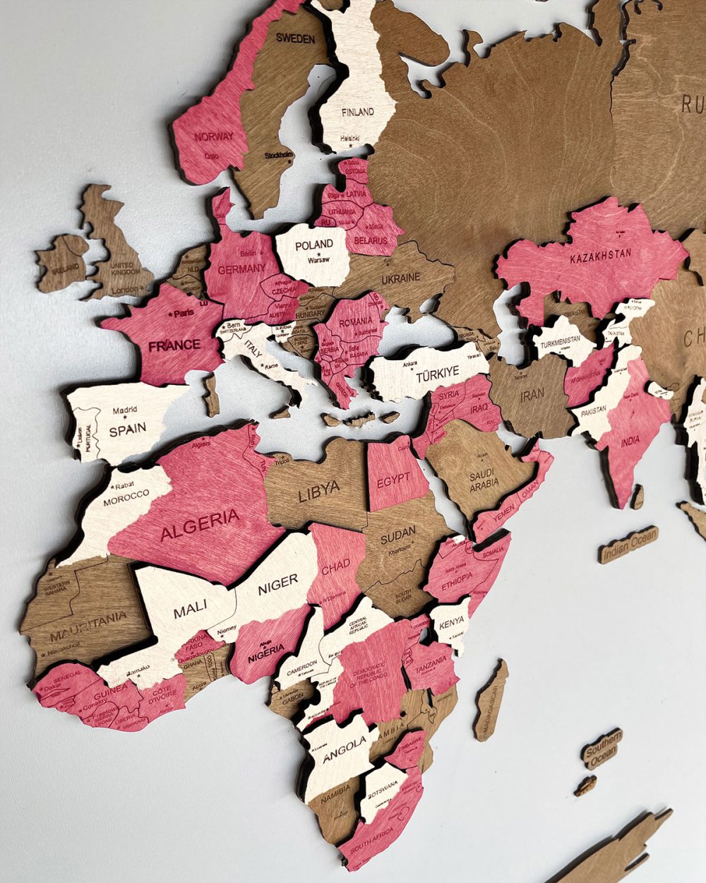 Kolorowa Mapa Świata 3d na ścianę | PINKY