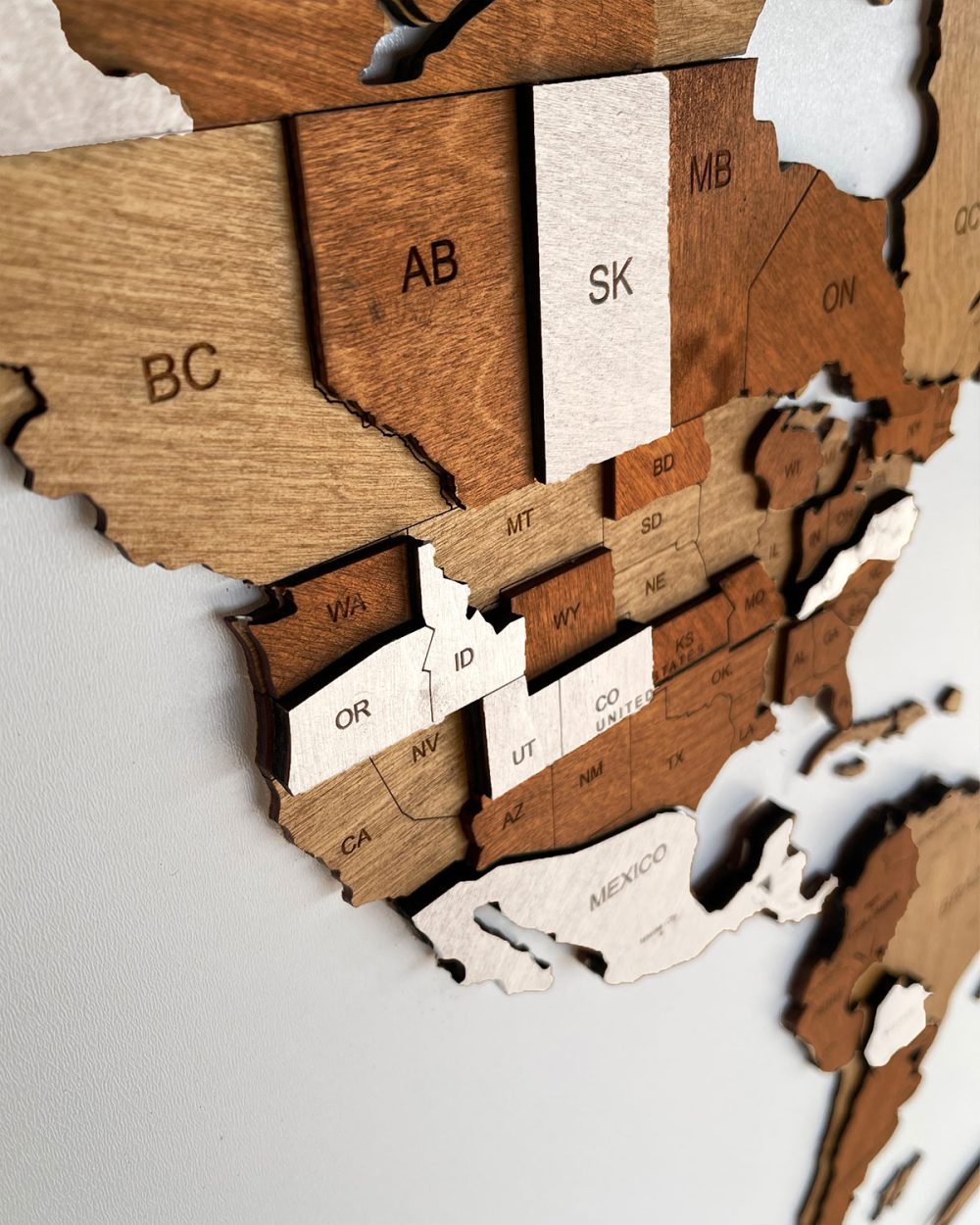 Mapa Świata 3d z drewna na ścianę | LATTE