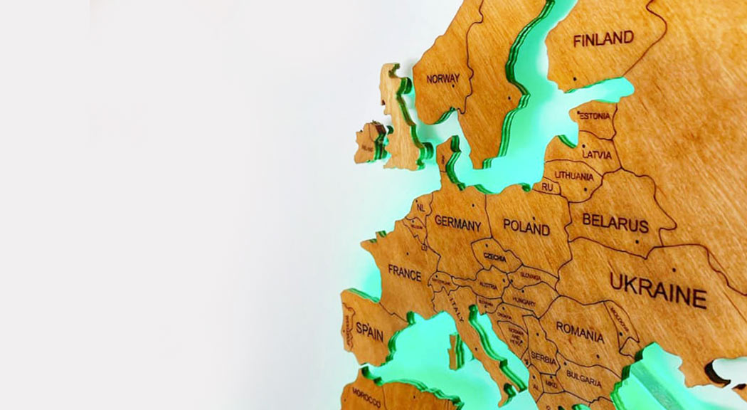 Strona Główna - Podświetlana drewniana mapa świata na ścianę
